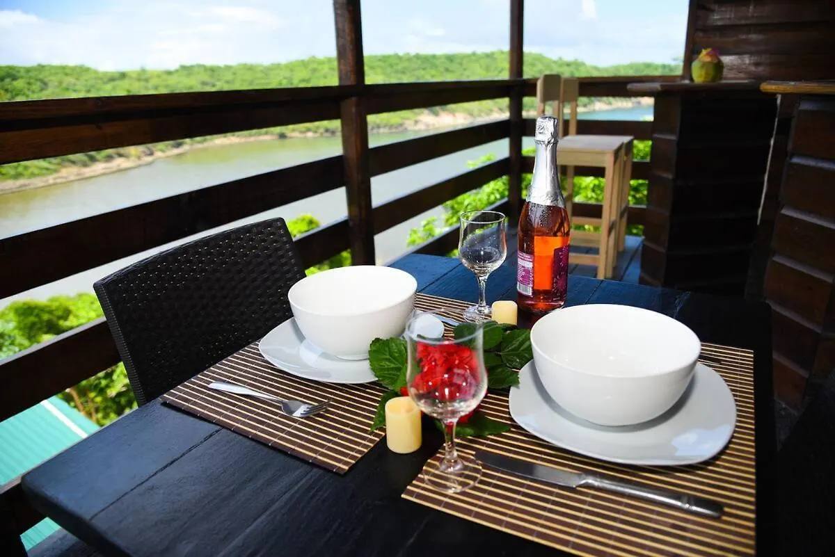 호텔 Spice Bay Suites Micoud